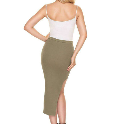 Chic Side-Slit Pencil Skirt - Très Elite
