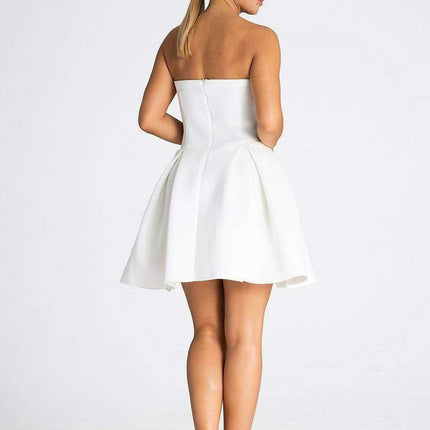 Chic Silver Logo-Embellished Pleated Evening Dress - Très Elite