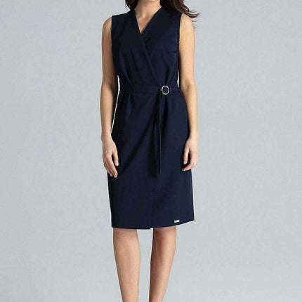 Chic Sleeveless Midi Dress with Luxe Gold Belt - Très Elite