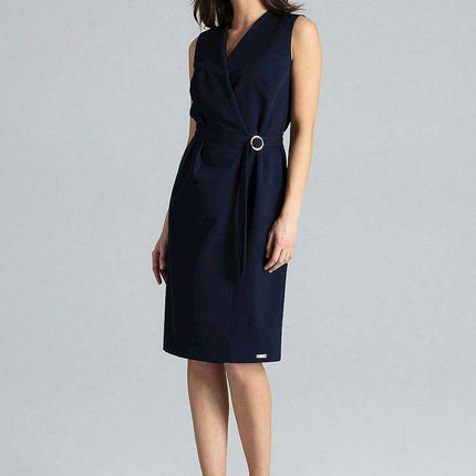 Chic Sleeveless Midi Dress with Luxe Gold Belt - Très Elite
