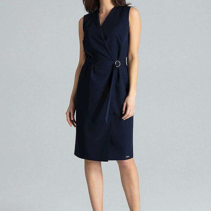 Chic Sleeveless Midi Dress with Luxe Gold Belt - Très Elite