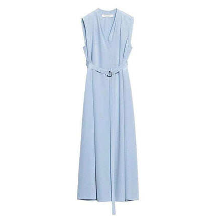 Chic Sleeveless Silk V-Neck Dress with Pleated Waistband Design