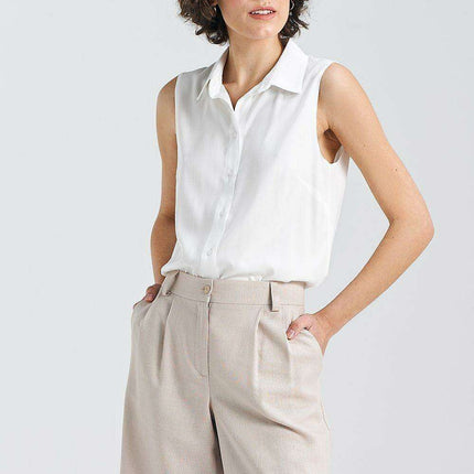 Chic Sleeveless Viscose Blouse With Timeless Collar