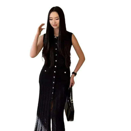 Chic Sleeveless White Hollow Knit Dress for Women - Relaxed Fit, O-Neck, Single-Breasted Style for Office and Casual - Très Elite
