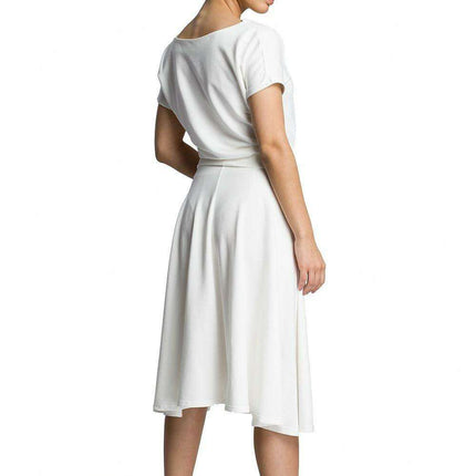 Chic Sophistication Day Dress Line - Très Elite