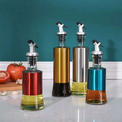 Chic Stainless Steel Oil Dispensing and Spice Jar Ensemble - Transform Your Cooking Journey - Très Elite