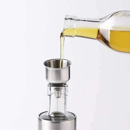 Chic Stainless Steel and Glass Oil and Vinegar Dispenser: A Culinary Must-Have - Très Elite