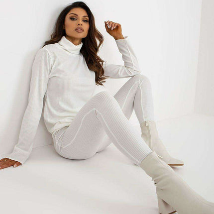 Chic Striped High-Waisted Leggings for Modern Style - Très Elite