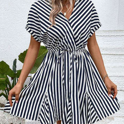 Chic Striped Lapel Dress for Effortless Elegance - Très Elite