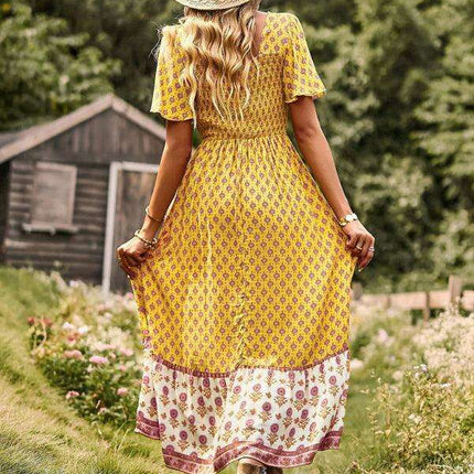 Chic Summer Bohemian Midi Dress with Square Neck - Très Elite