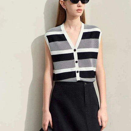 Chic Summer Sleeveless V-Neck Wool Cardigan with Vibrant Striped Accents - Très Elite