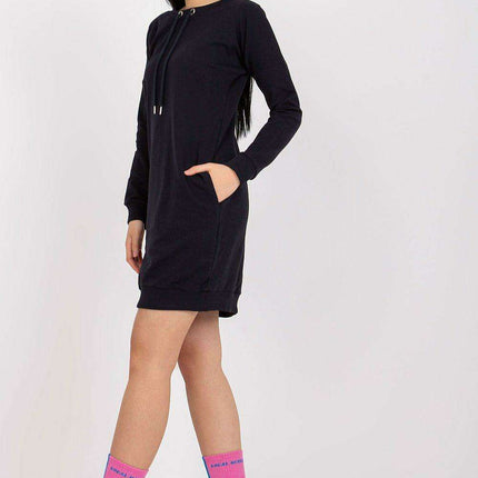 Chic Sweatshirt Dress with Adjustable Tie and Convenient Pockets - Très Elite