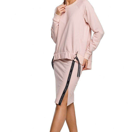 Chic Sweatshirt-Style Pencil Skirt for Sporty Elegance - Très Elite