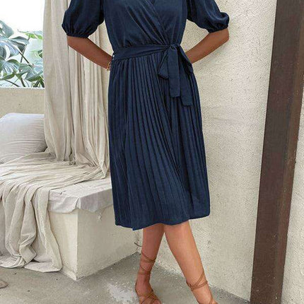 Chic Tie-Detail Pleated V-Neck Dress - Elegant Women's Fashion - Très Elite