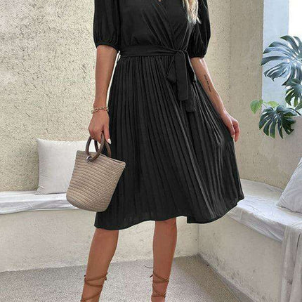 Chic Tie-Detail Pleated V-Neck Dress - Elegant Women's Fashion - Très Elite