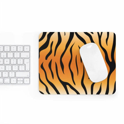 Chic Tiger Print Mouse Pad: Elevate Your Workspace with Style and Precision Tracking..