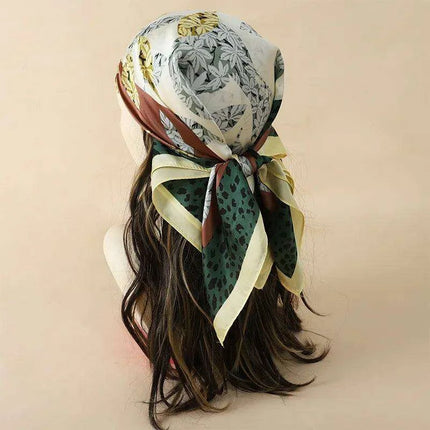 Chic Toddler Elegance: Luxurious 70x70cm Silk Scarf for Ages 6 Months to 4 Years - Très Elite