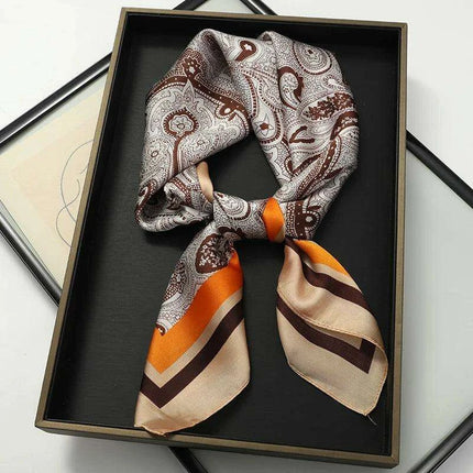 Chic Toddler Elegance: Luxurious 70x70cm Silk Scarf for Ages 6 Months to 4 Years - Très Elite