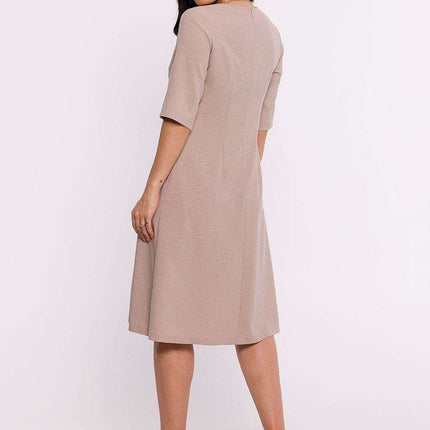 Chic Trapezoid Summer Dress with Back Zipper - Très Elite