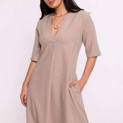 Chic Trapezoid Summer Dress with Back Zipper