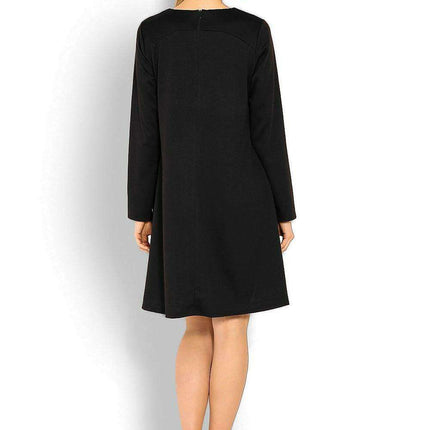 Chic Trapezoidal Daydress with Stylish Peekaboo Accents - Très Elite