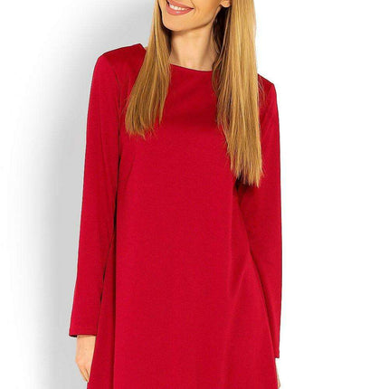 Chic Trapezoidal Daydress with Stylish Peekaboo Accents - Très Elite