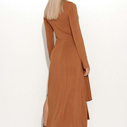 Chic Turtleneck Maxi Dress with Elegant Detailing - Très Elite