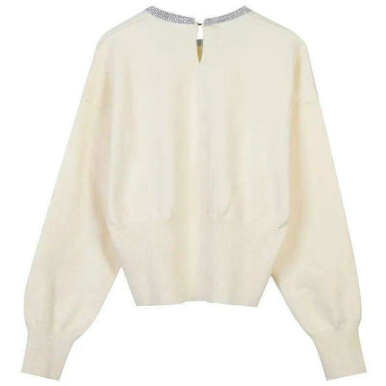 Chic Two-Tone Knit Pullover Sweater for Women - Cozy Round Neck Top for Cold Weather Style - Très Elite