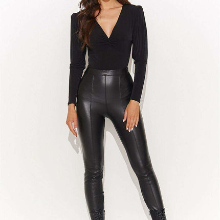 Chic V-Neck Blouse with Metal Plate Accent for Fashion-Forward Women - Très Elite