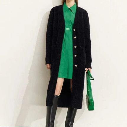 Chic V-Neck Button-Embellished Winter Cardigan for Women - Cozy Loose Fit Knit Top - Très Elite