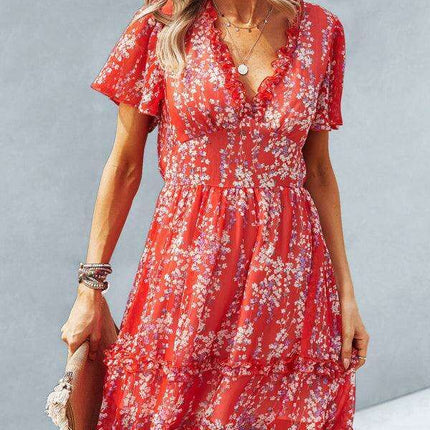 Chic V-Neck Dress: Your Go-To Essential for Spring and Summer Style - Très Elite