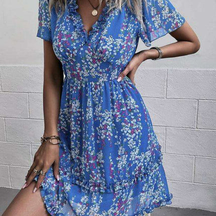 Chic V-Neck Dress: Your Go-To Essential for Spring and Summer Style - Très Elite