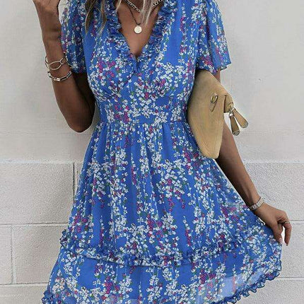 Chic V-Neck Dress: Your Go-To Essential for Spring and Summer Style - Très Elite