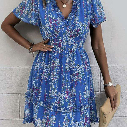 Chic V-Neck Dress: Your Go-To Essential for Spring and Summer Style - Très Elite