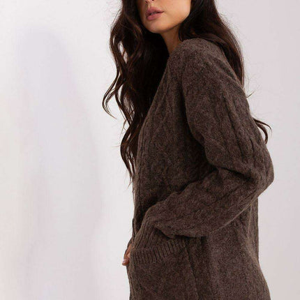 Chic V-Neck Knit Cardigan with Customizable Buttons - Très Elite