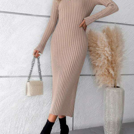 Chic V-Neck Knit Dress for Effortless Autumn-Winter Elegance - Très Elite