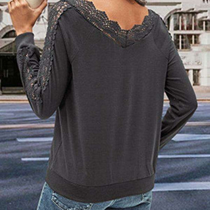 Chic V-Neck Knit Sweater for Stylish Women - Très Elite