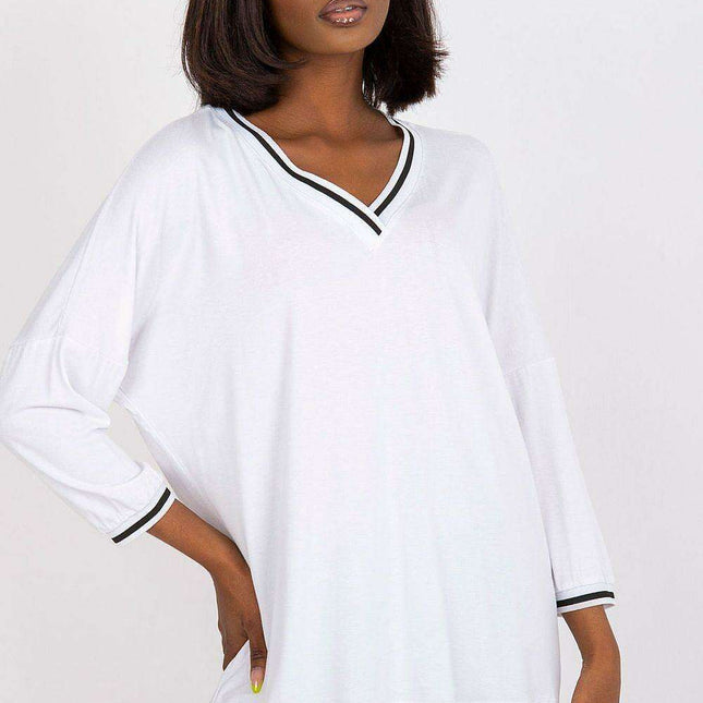Chic V-Neck Top with Three-Quarter Sleeves