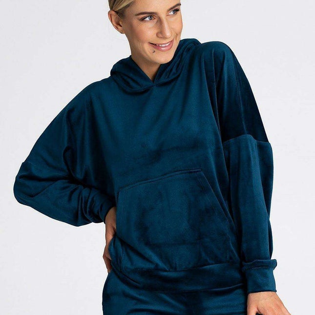 Chic Velour Hooded Sweatshirt with Practical Kangaroo Pocket