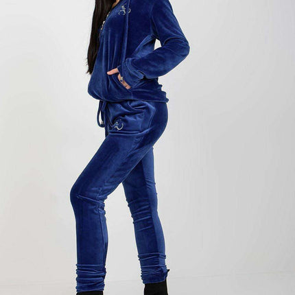 Chic Velour Lounge Set with Zippered Hoodie and Coordinating Trousers - Très Elite