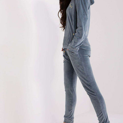Chic Velour Lounge Set with Zippered Hoodie and Coordinating Trousers - Très Elite