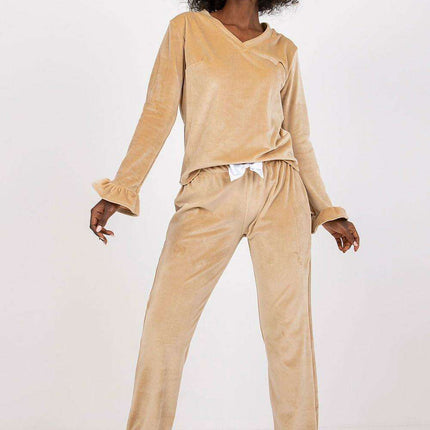Chic Velour Pajama Ensemble Elegant Sleepwear Rue Paris - Très Elite