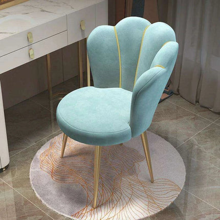 Chic Velvet Folding Stool: Stylish and Versatile Seating for Modern Homes - Très Elite