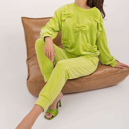 Chic Velvet Loungewear Set For Women Plush Velour Comfort - Très Elite