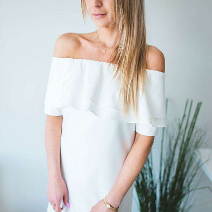 Chic Versatile Spanish Neckline Cocktail Dress for Every Occasion - Très Elite