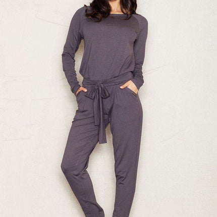 Chic Viscose Jumpsuit with Tailored Trousers and Contemporary Touches