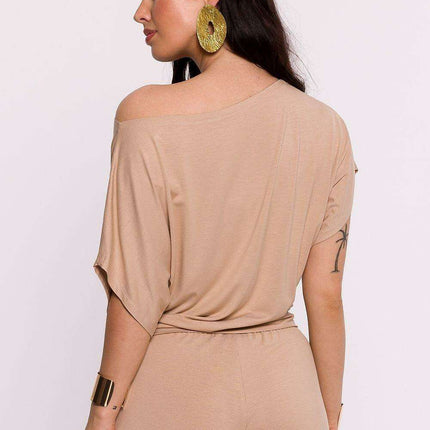 Chic Viscose Knit Blouse with Pleated Detailing - Très Elite