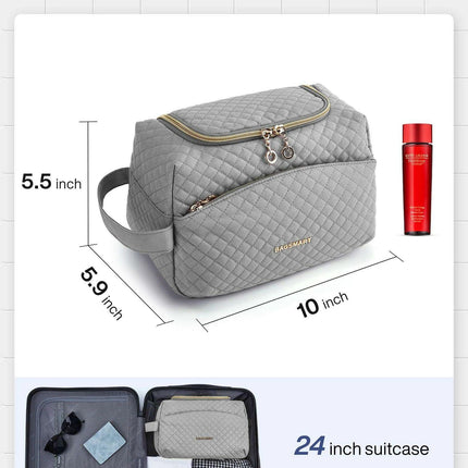 Chic Waterproof Travel Cosmetic Organizer for Women - Spacious and Functional Essentials Bag - Très Elite