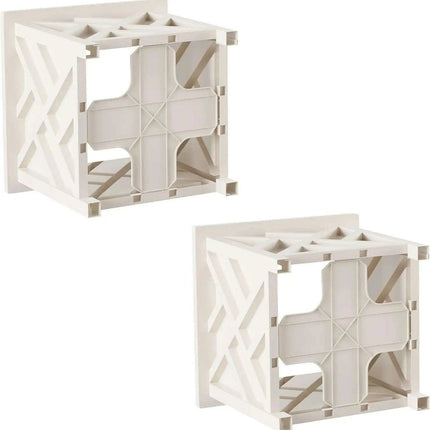 Chic White Lattice Planter Set for an Exquisite Outdoor Transformation - Très Elite