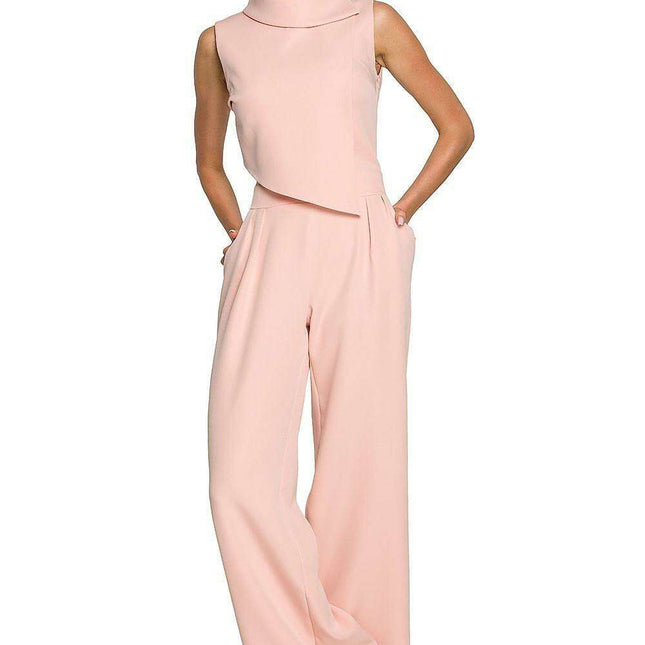 Chic Wide-Leg Jumpsuit with Stylish Roll-Up Collar and Unique Accents
